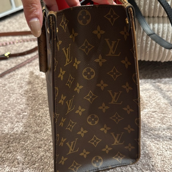 Louis Vuitton On the Go MM - Picture 7 of 7